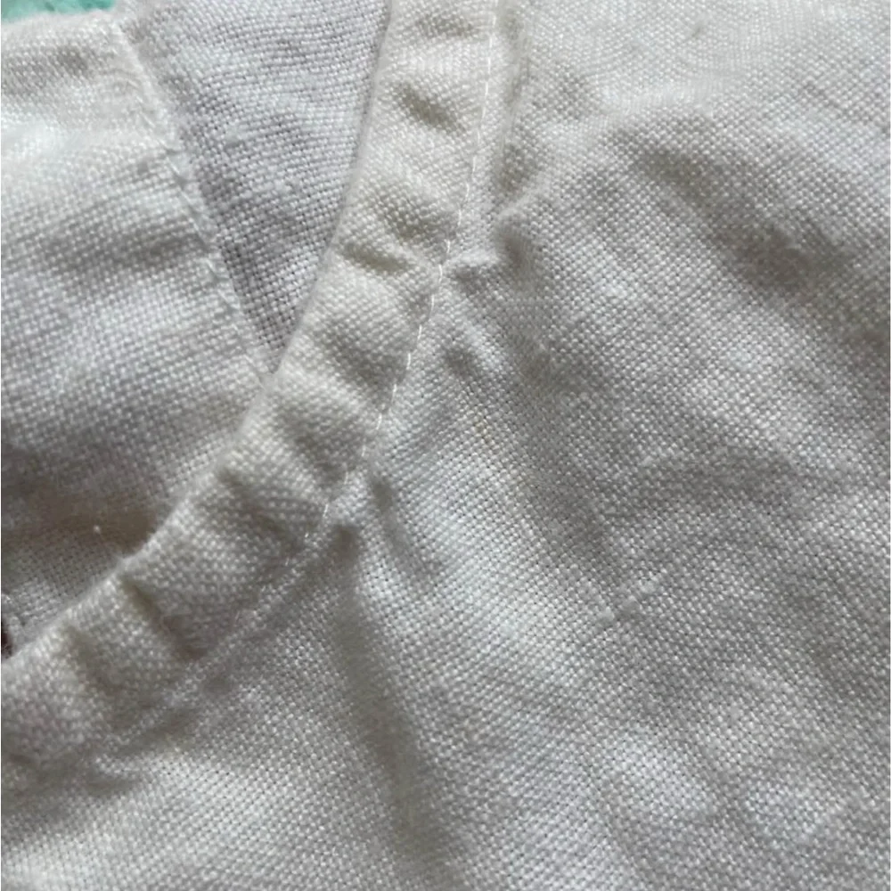NotPERFECTLINEN Bay - Picture 2 of 3